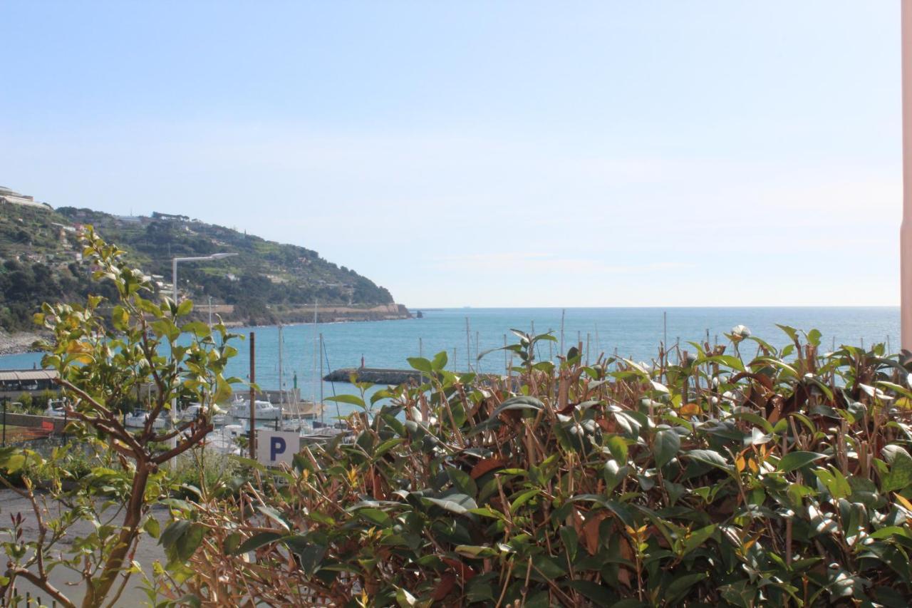 Villa Froggy House San Lorenzo al Mare Exterior foto